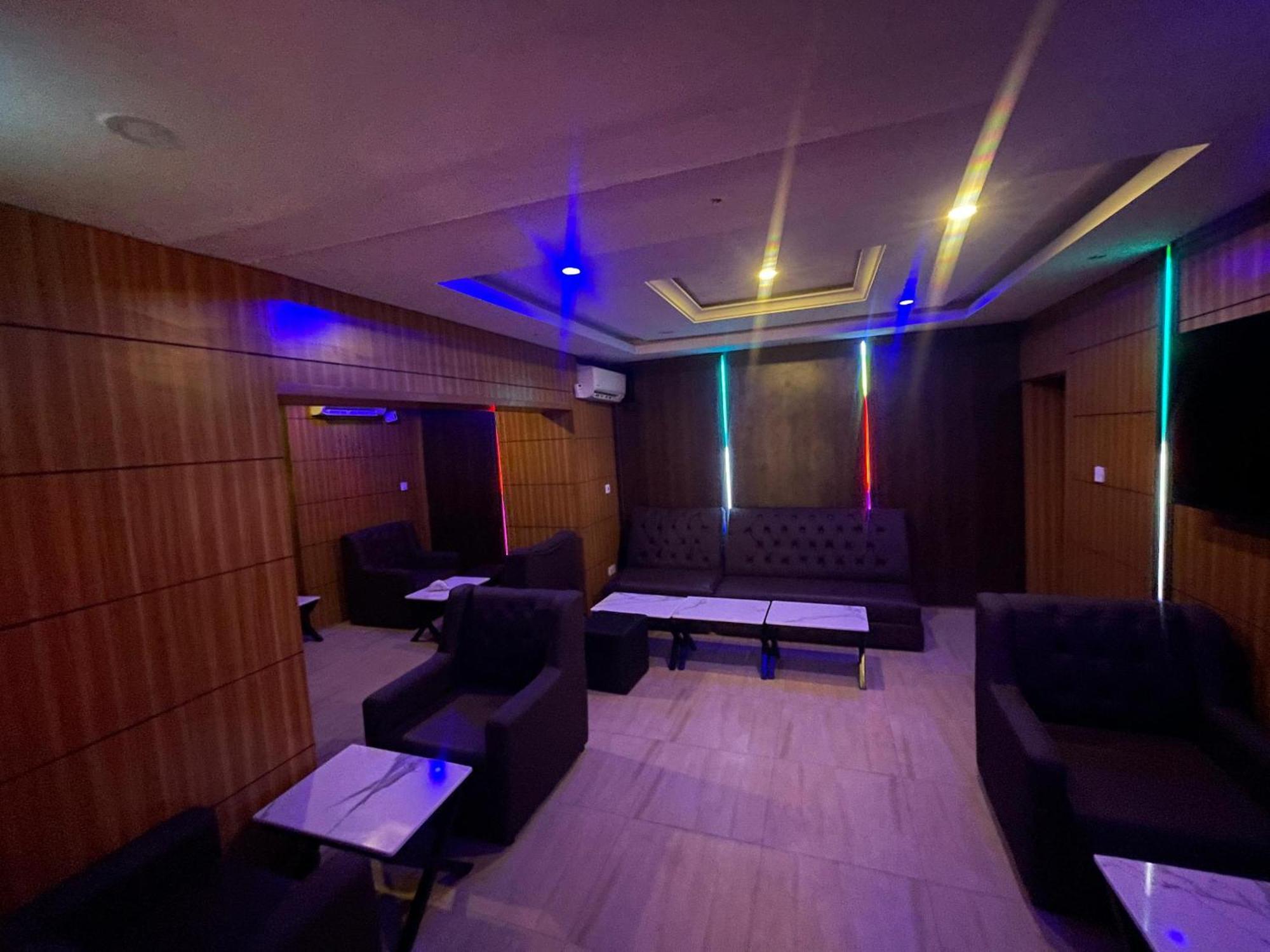 Presken Hotels Alade Avenue 伊凯贾 外观 照片
